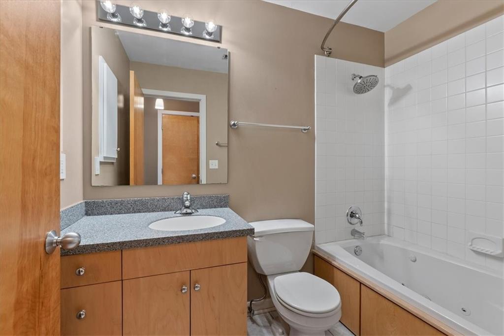 3983 Pennsylvania Avenue Property Photo 16