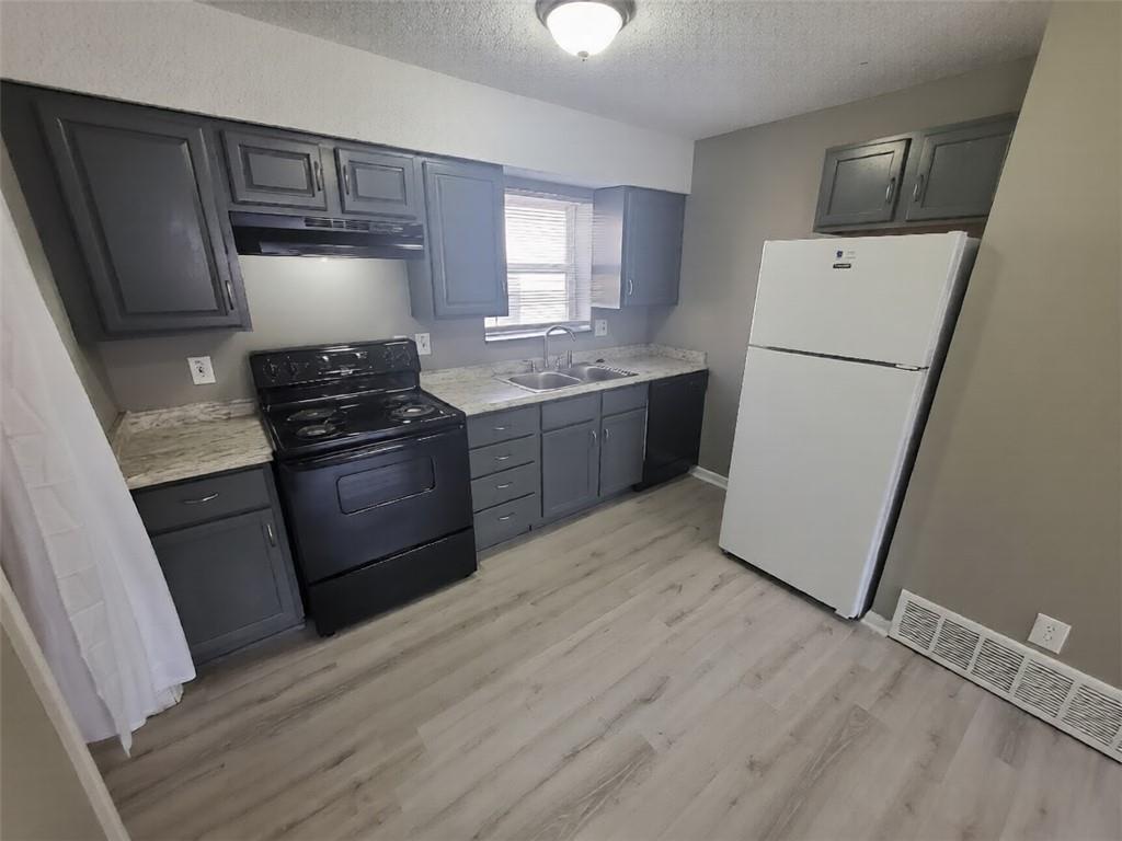 8201 Spring Valley Road Property Photo 2