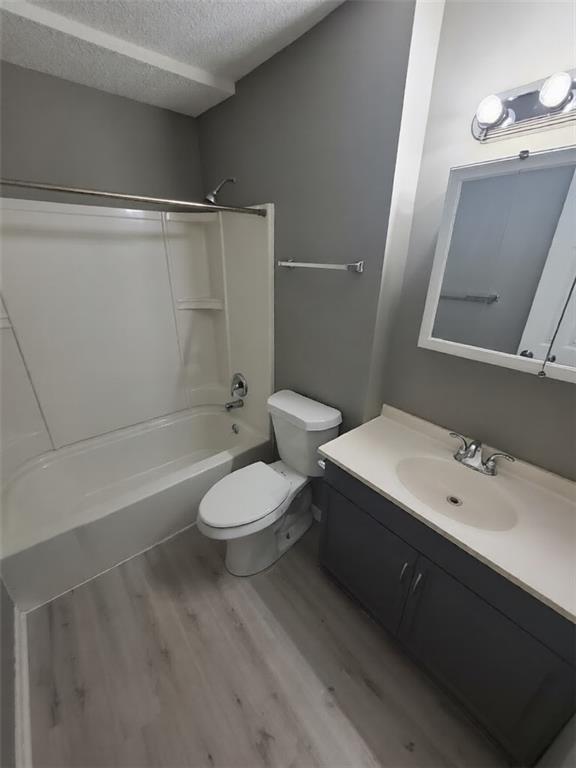 8201 Spring Valley Road Property Photo 7