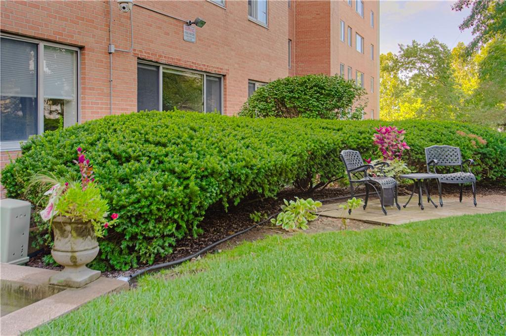 4550 Warwick Boulevard Property Photo 46