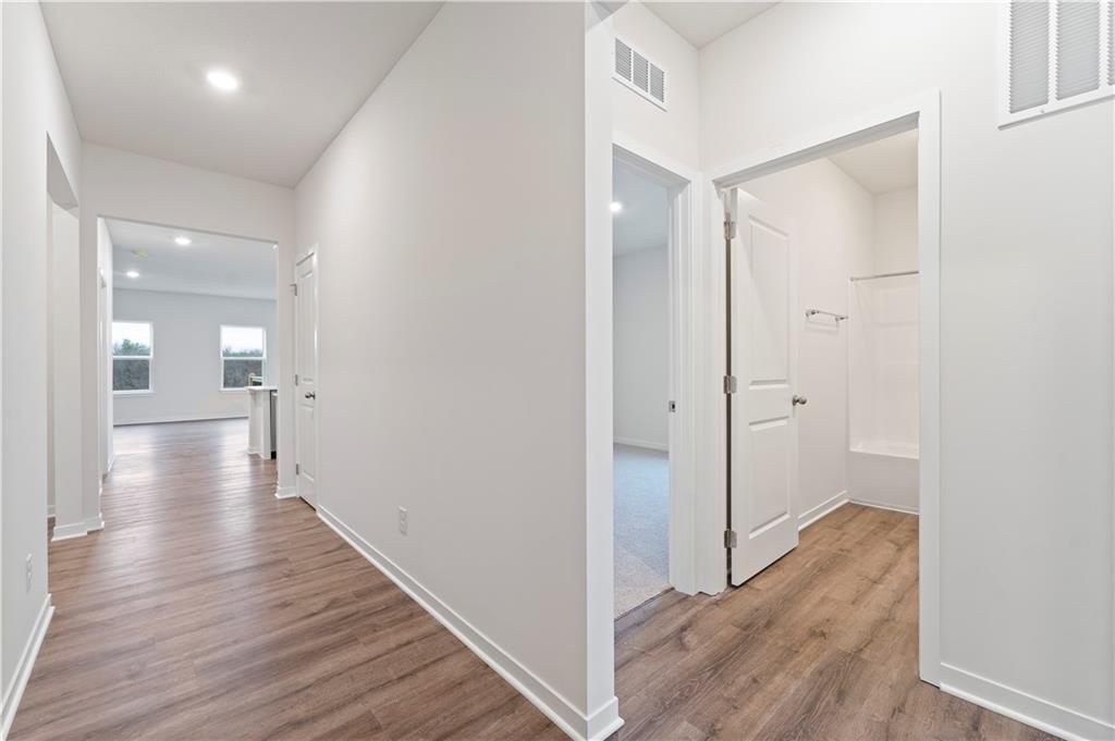 17812 Green Road Property Photo 8