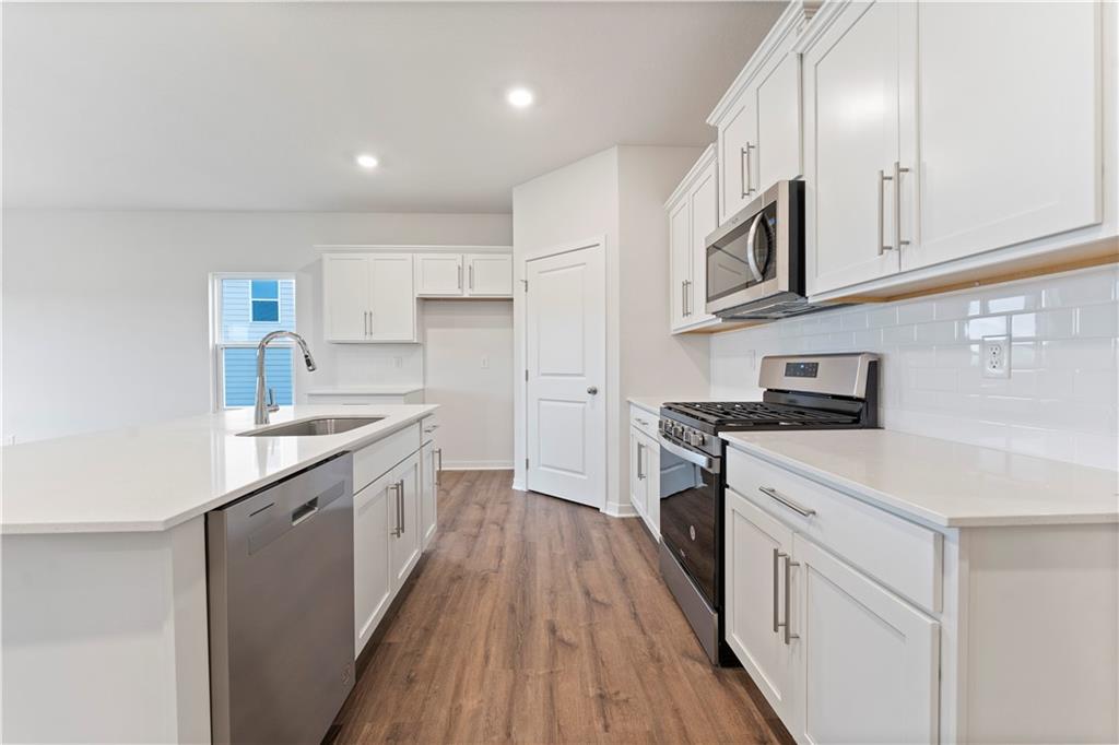 17812 Green Road Property Photo 11