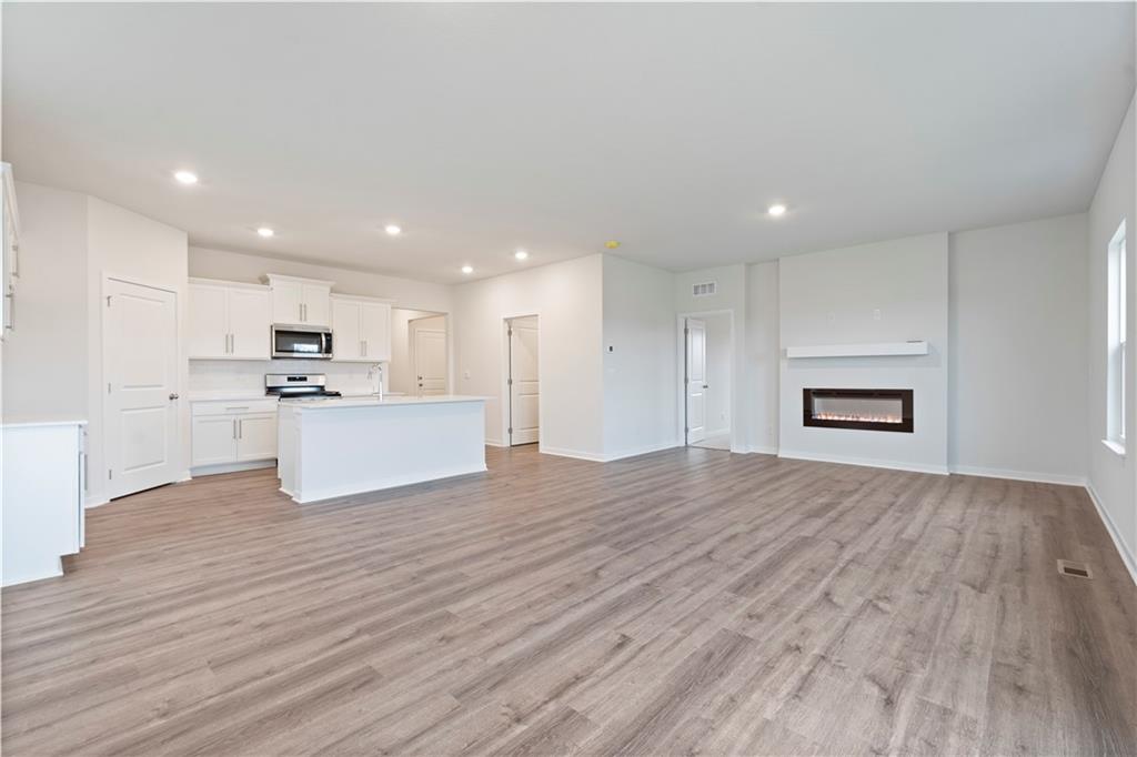 17812 Green Road Property Photo 18