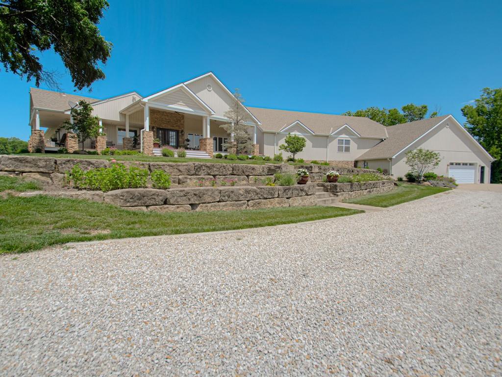 9785 Baker Road Property Photo 5