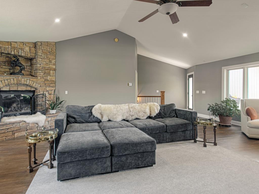 9785 Baker Road Property Photo 16