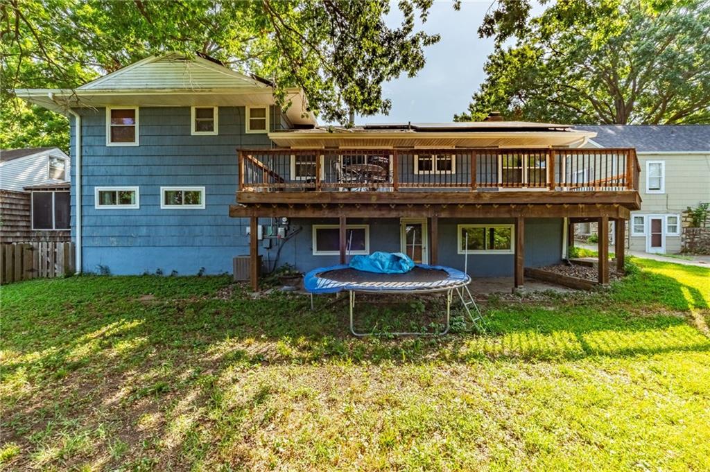 3706 N Grand Avenue Property Photo 3