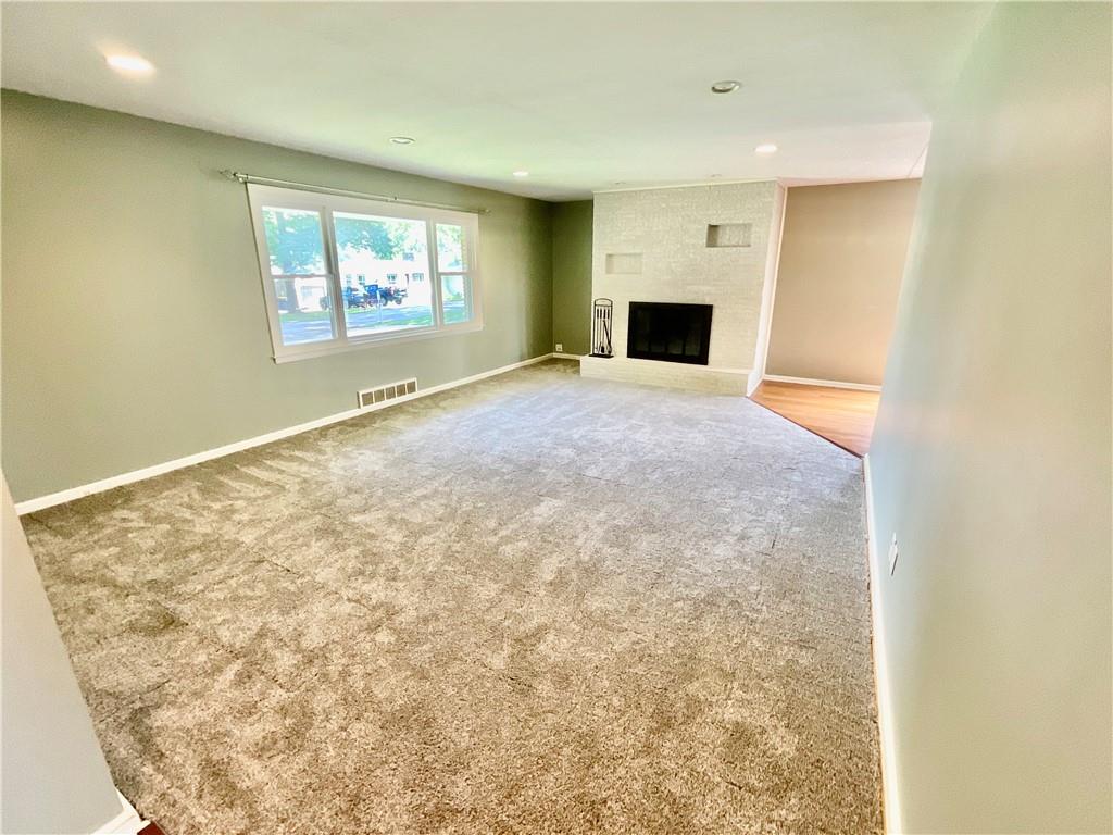 3706 N Grand Avenue Property Photo 18