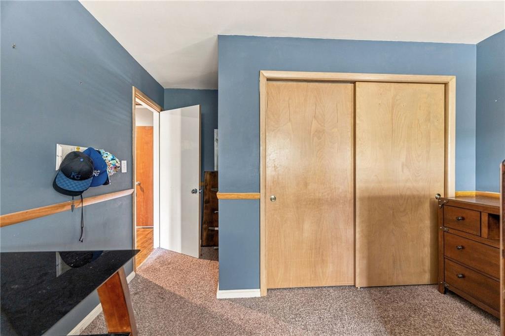 3706 N Grand Avenue Property Photo 28