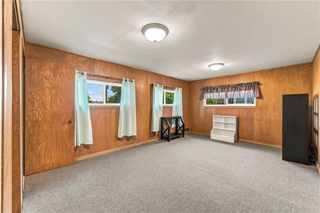 3706 N Grand Avenue Property Photo 31