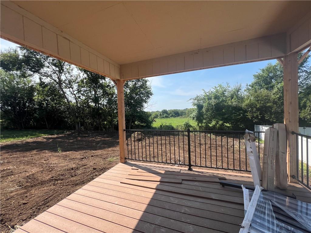 11715 E 231st Street Property Photo 2