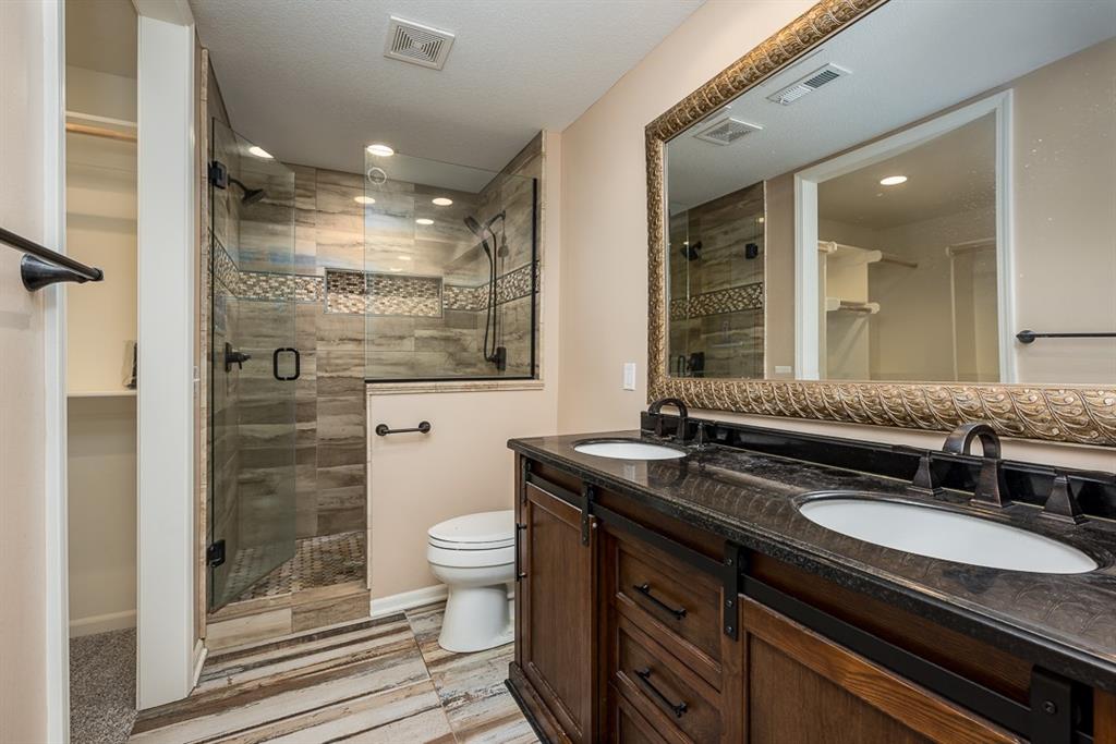 12343 Pinehurst Drive Property Photo 23