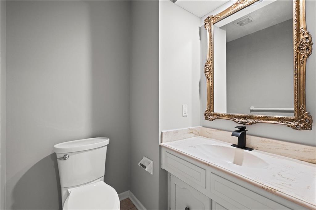 12343 Pinehurst Drive Property Photo 39