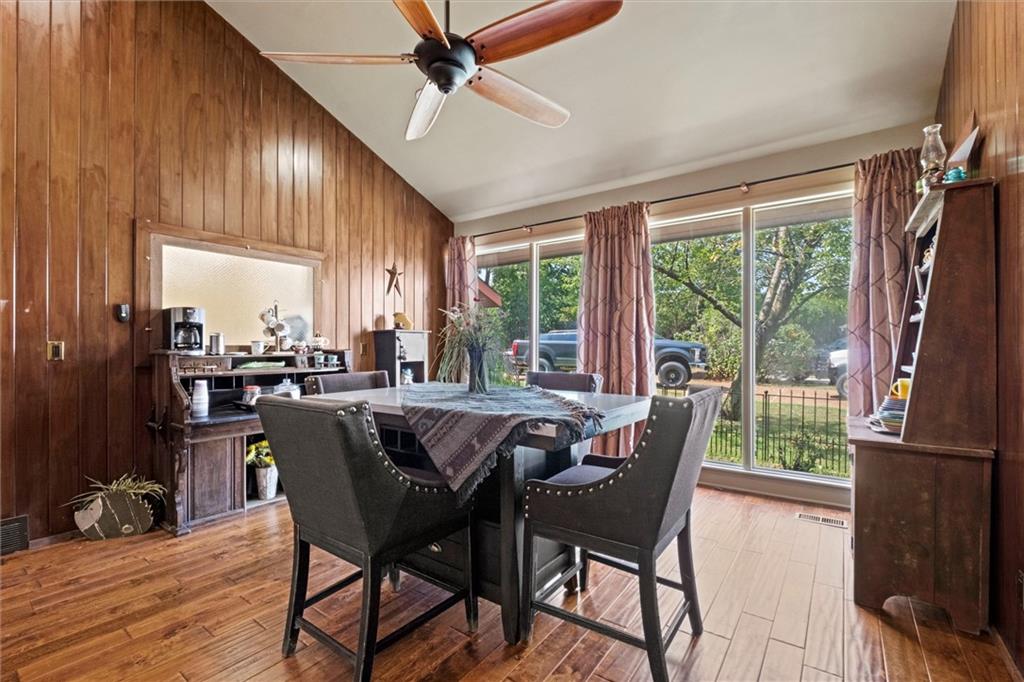 402 Lees Circle Drive Property Photo 34