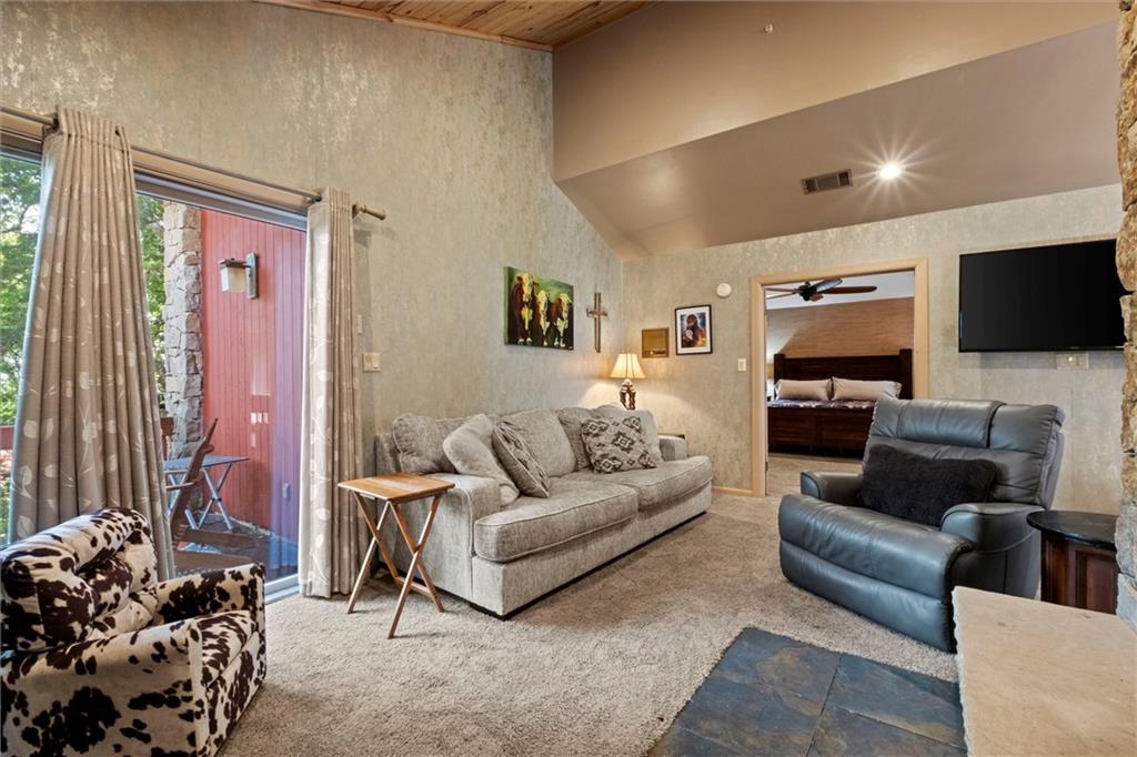 402 Lees Circle Drive Property Photo 42