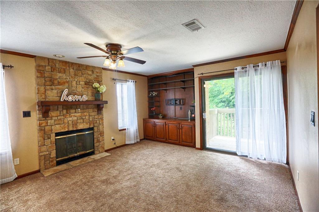 303 E Partridge Avenue Property Photo 9