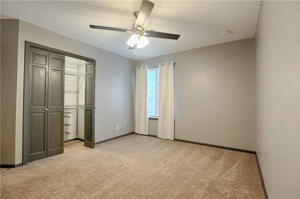 303 E Partridge Avenue Property Photo 12