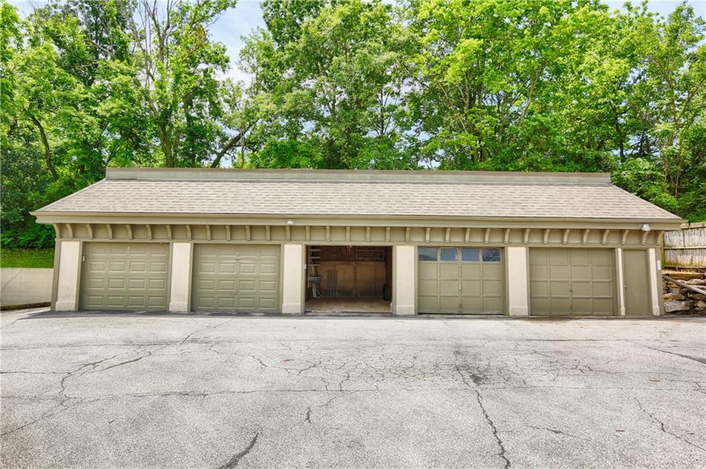 303 E Partridge Avenue Property Photo 20