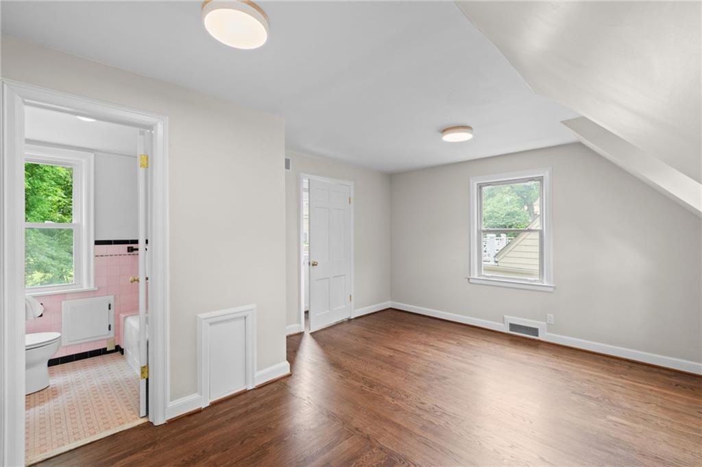 6728 Cherry Street Property Photo 22