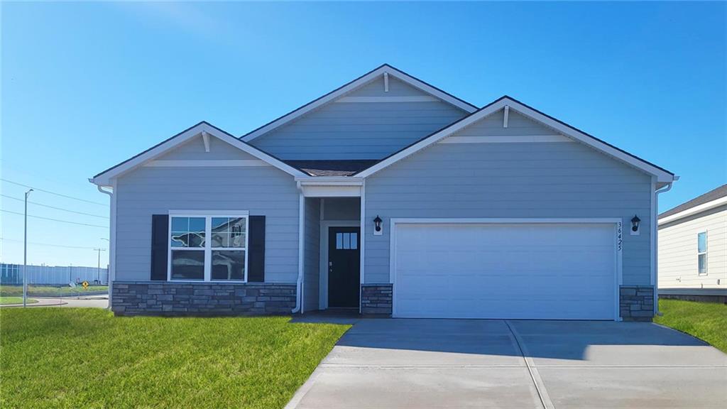 36425 W 102nd Place Property Photo 1