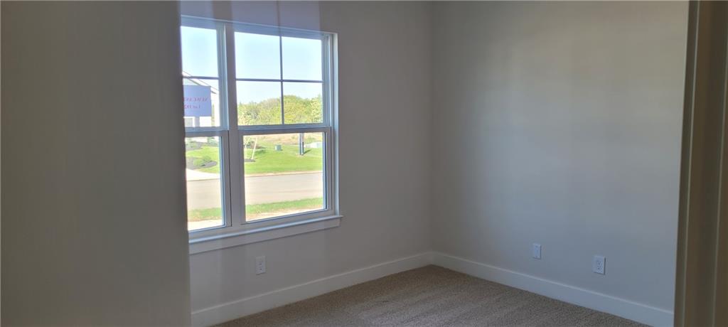 36425 W 102nd Place Property Photo 3