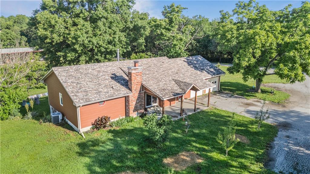 399 Ne State Route 13 Highway Property Photo 60