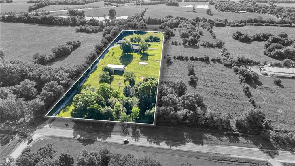 399 Ne State Route 13 Highway Property Photo 65