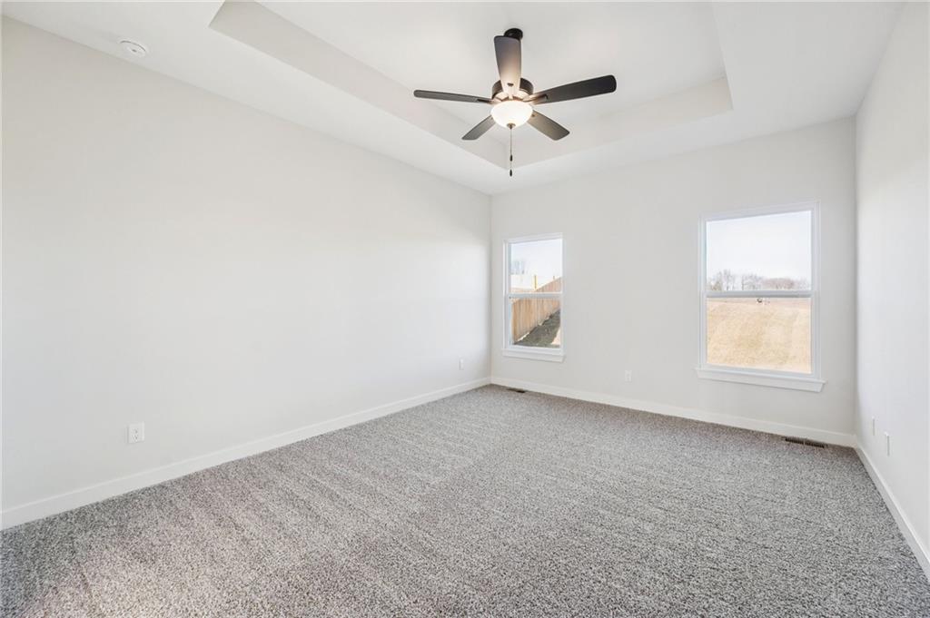 10148 N Brighton Avenue Property Photo 13