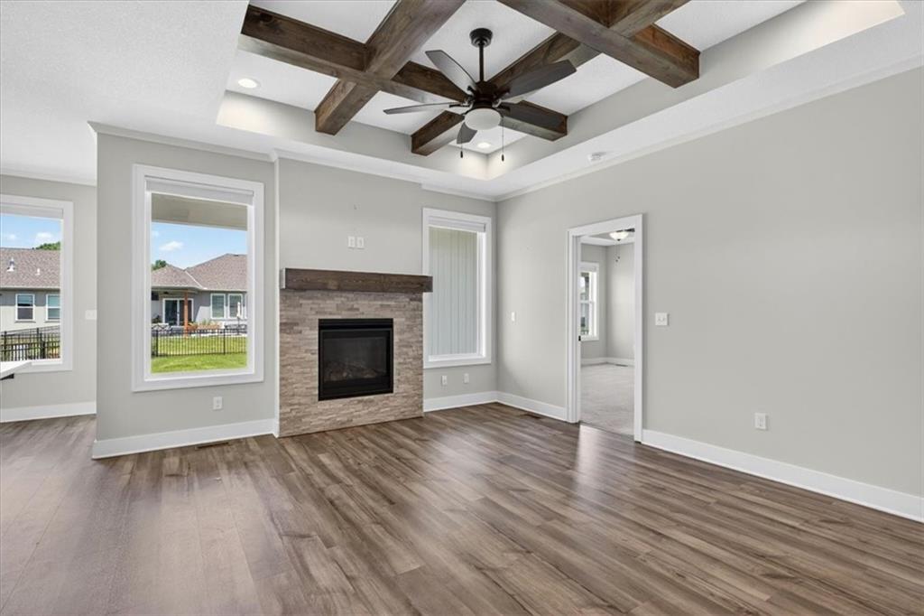 20858 W 190th Place Property Photo 13