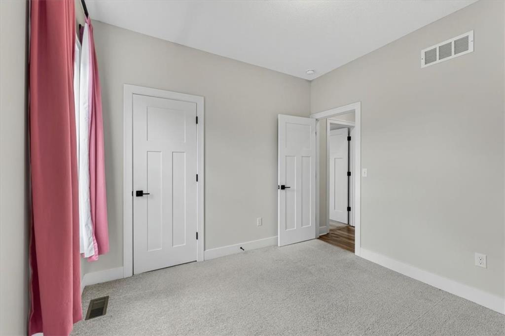 20858 W 190th Place Property Photo 33