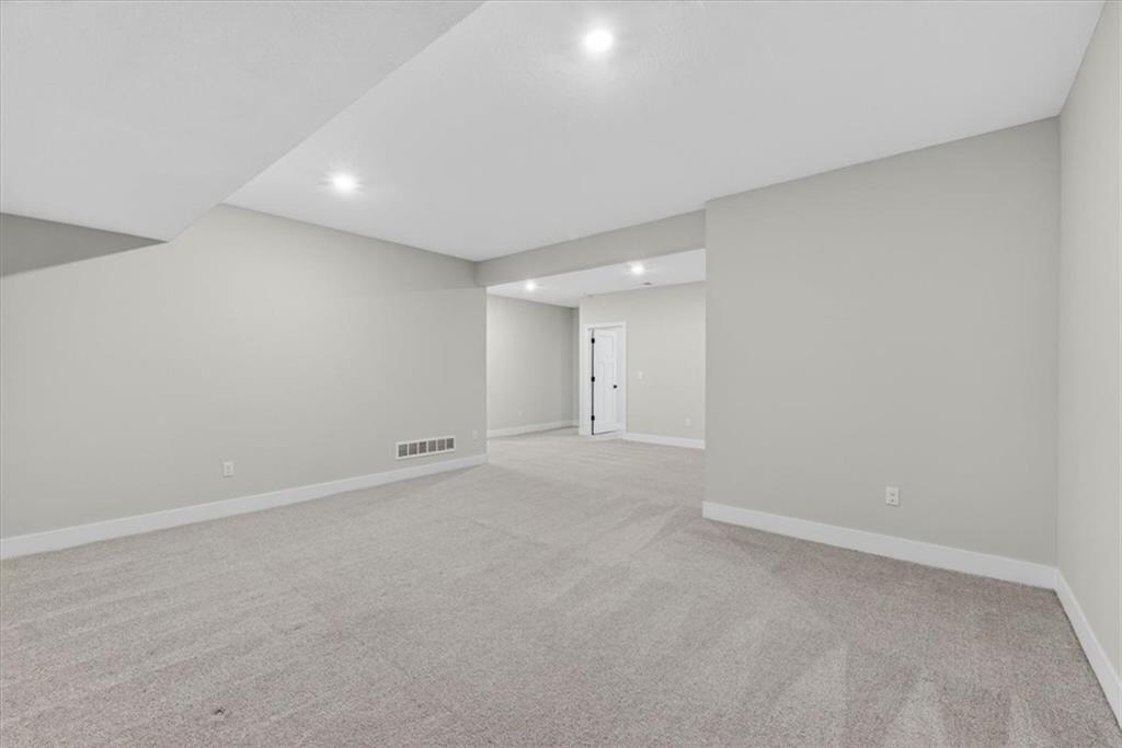 20858 W 190th Place Property Photo 41