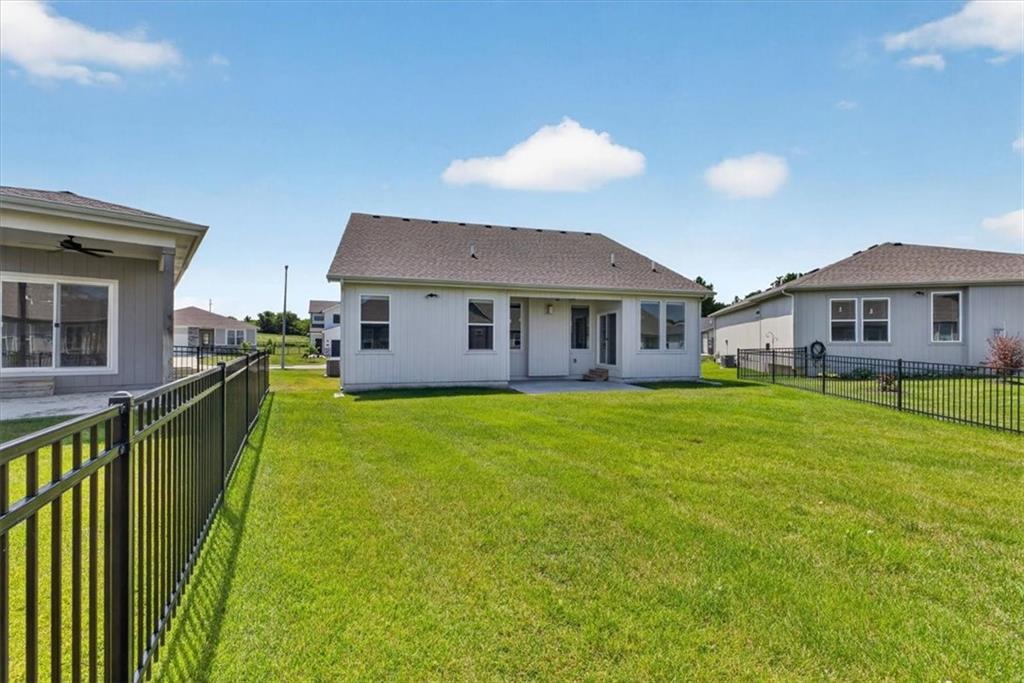 20858 W 190th Place Property Photo 48