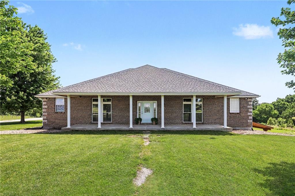 31005 Nottingham Lane Property Photo 3