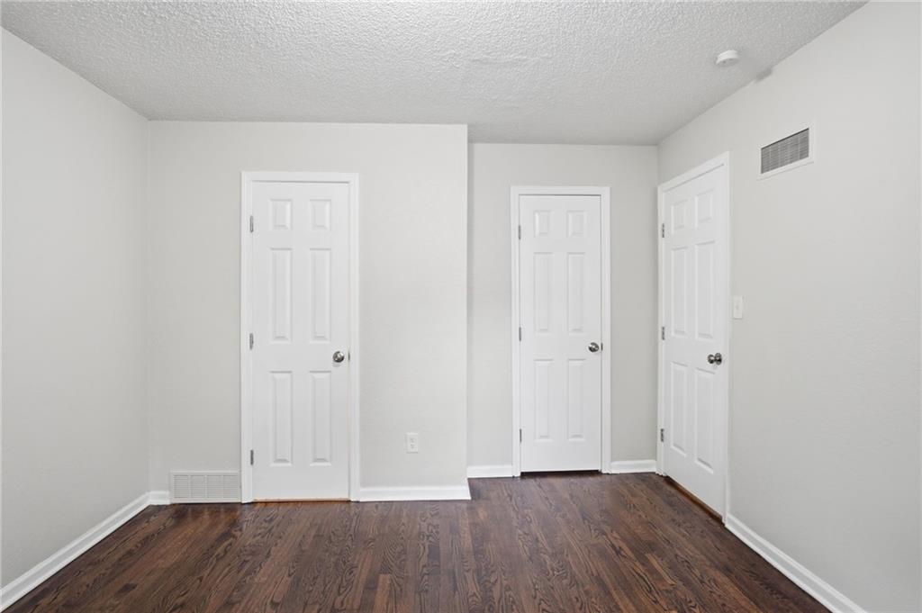 8909 Stark Avenue Property Photo 19
