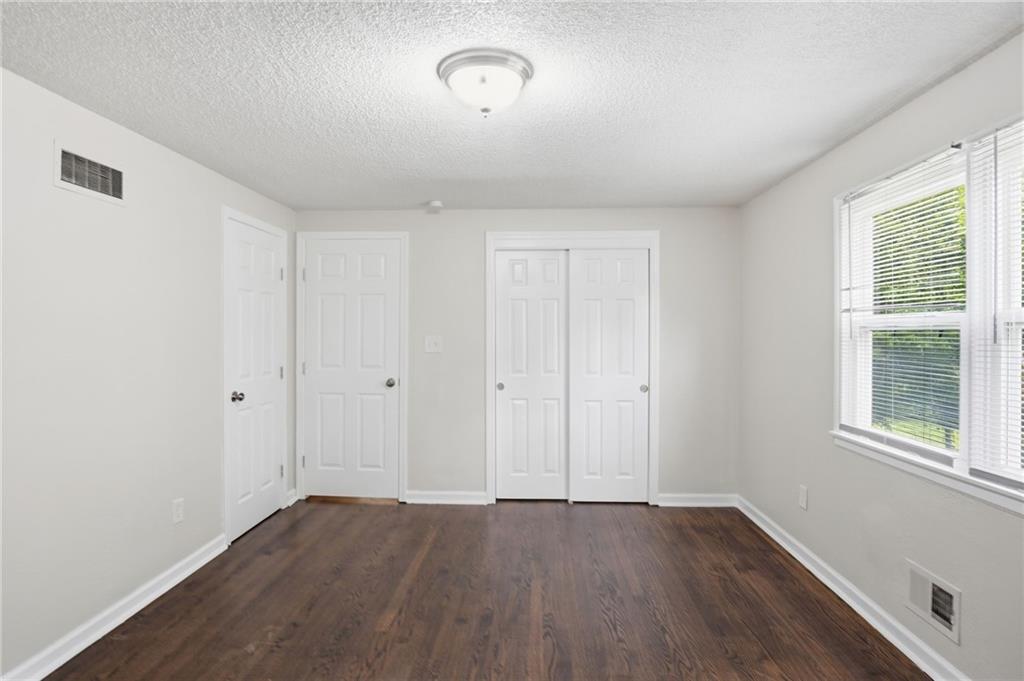 8909 Stark Avenue Property Photo 23