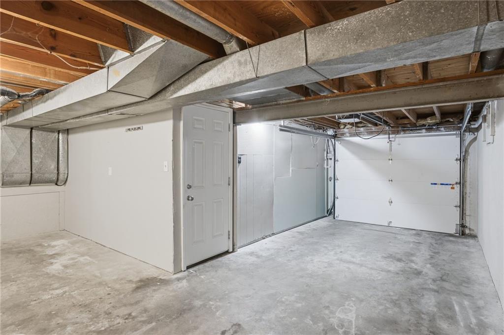 8909 Stark Avenue Property Photo 32