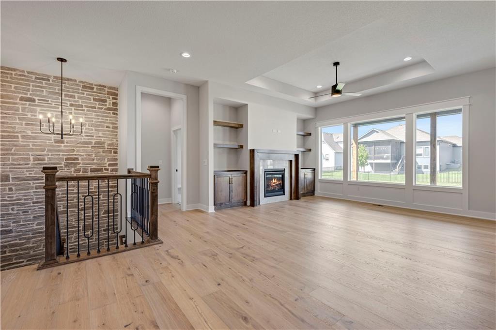 12713 W 174th Street Property Photo 6