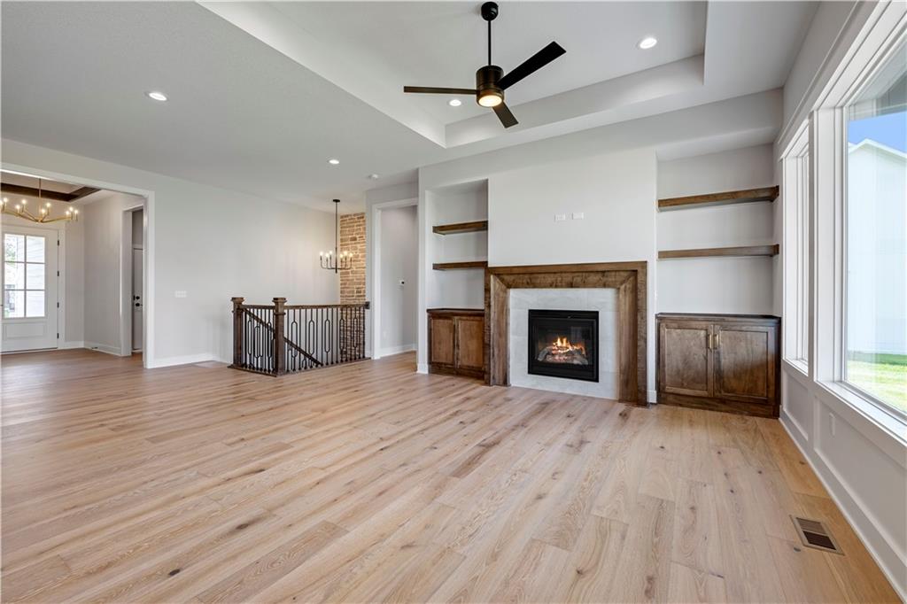 12713 W 174th Street Property Photo 8