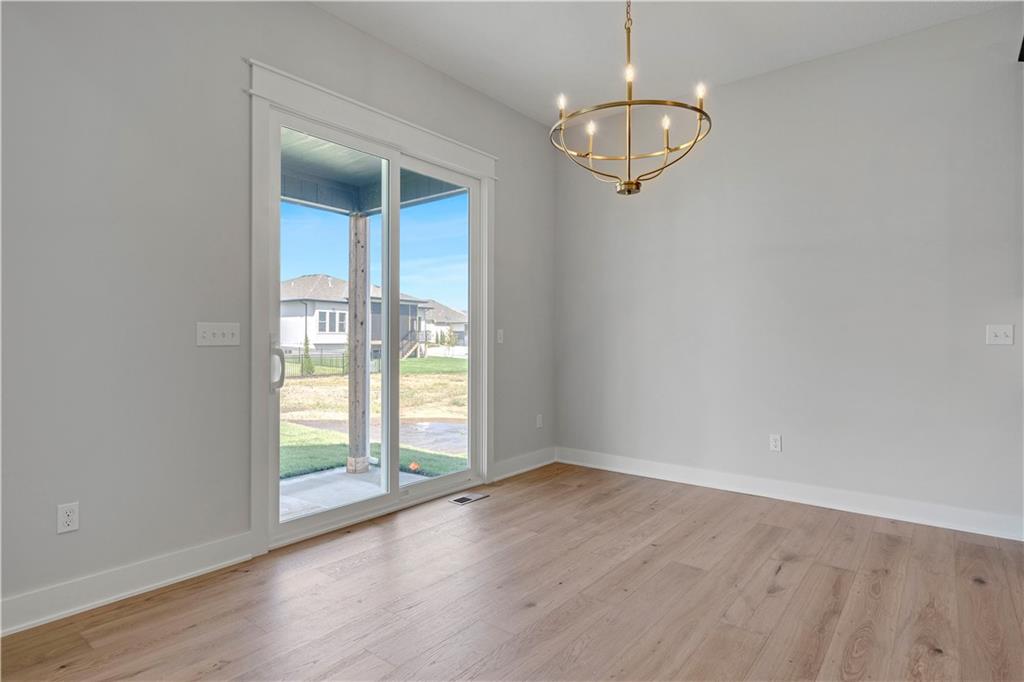 12713 W 174th Street Property Photo 13