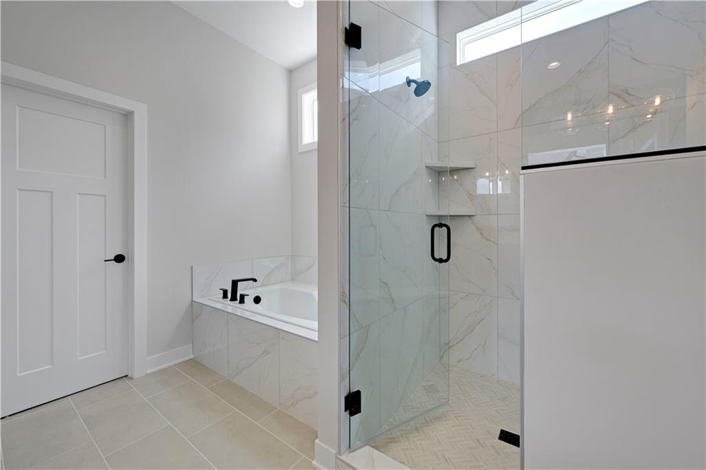 12713 W 174th Street Property Photo 19