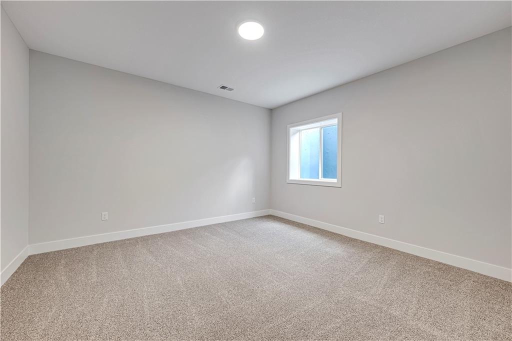 12713 W 174th Street Property Photo 27