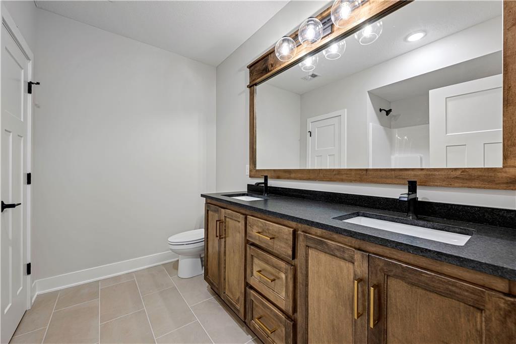 12713 W 174th Street Property Photo 28