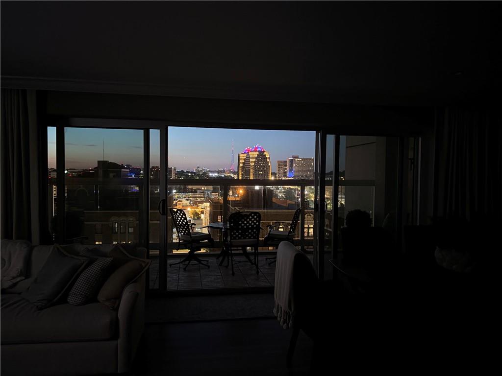 121 W 48th Street Property Photo 29