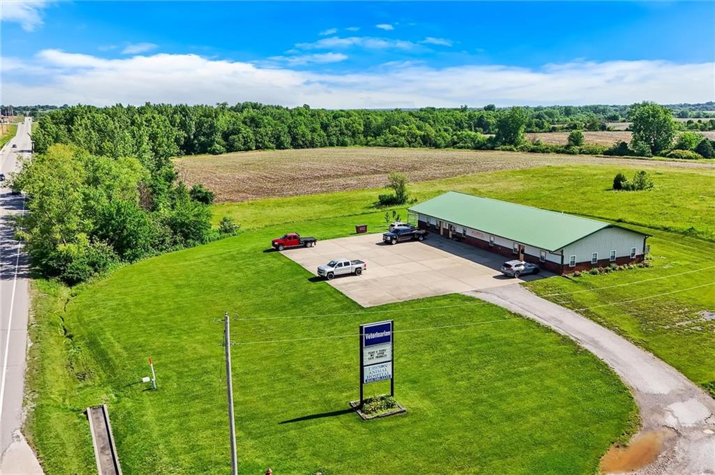 18900 N 69 Highway Property Photo 15
