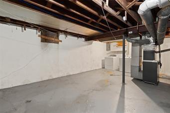 5520 Wabash Avenue Property Photo 14