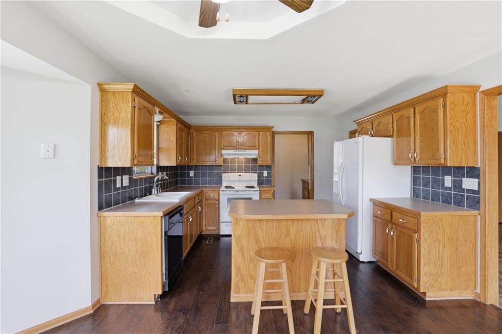 901 Sw Foxtail Drive Property Photo 16