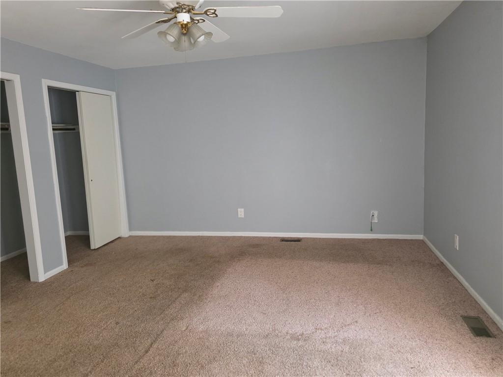 1601 S Maple Street Property Photo 14