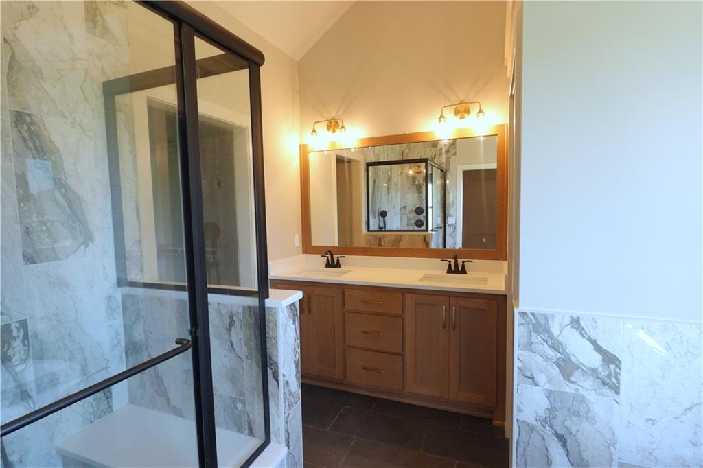12720 Nw Larkspur Lane Property Photo 16