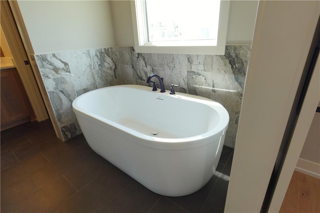 12720 Nw Larkspur Lane Property Photo 17