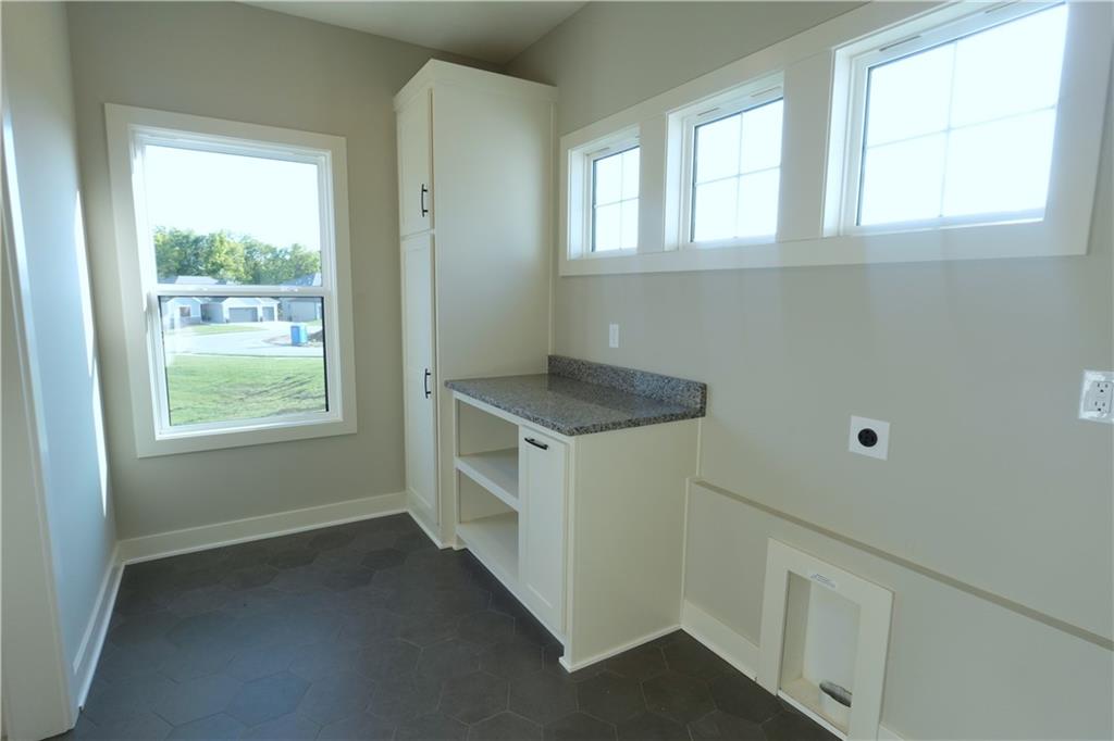 12725 N Champanel Way Property Photo 16