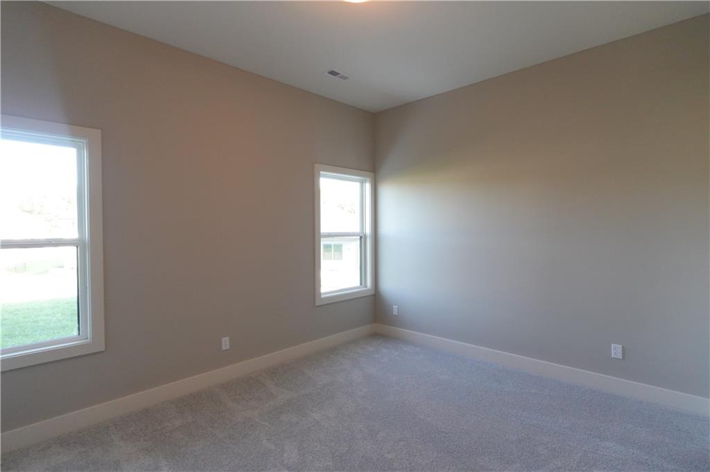 12725 N Champanel Way Property Photo 19